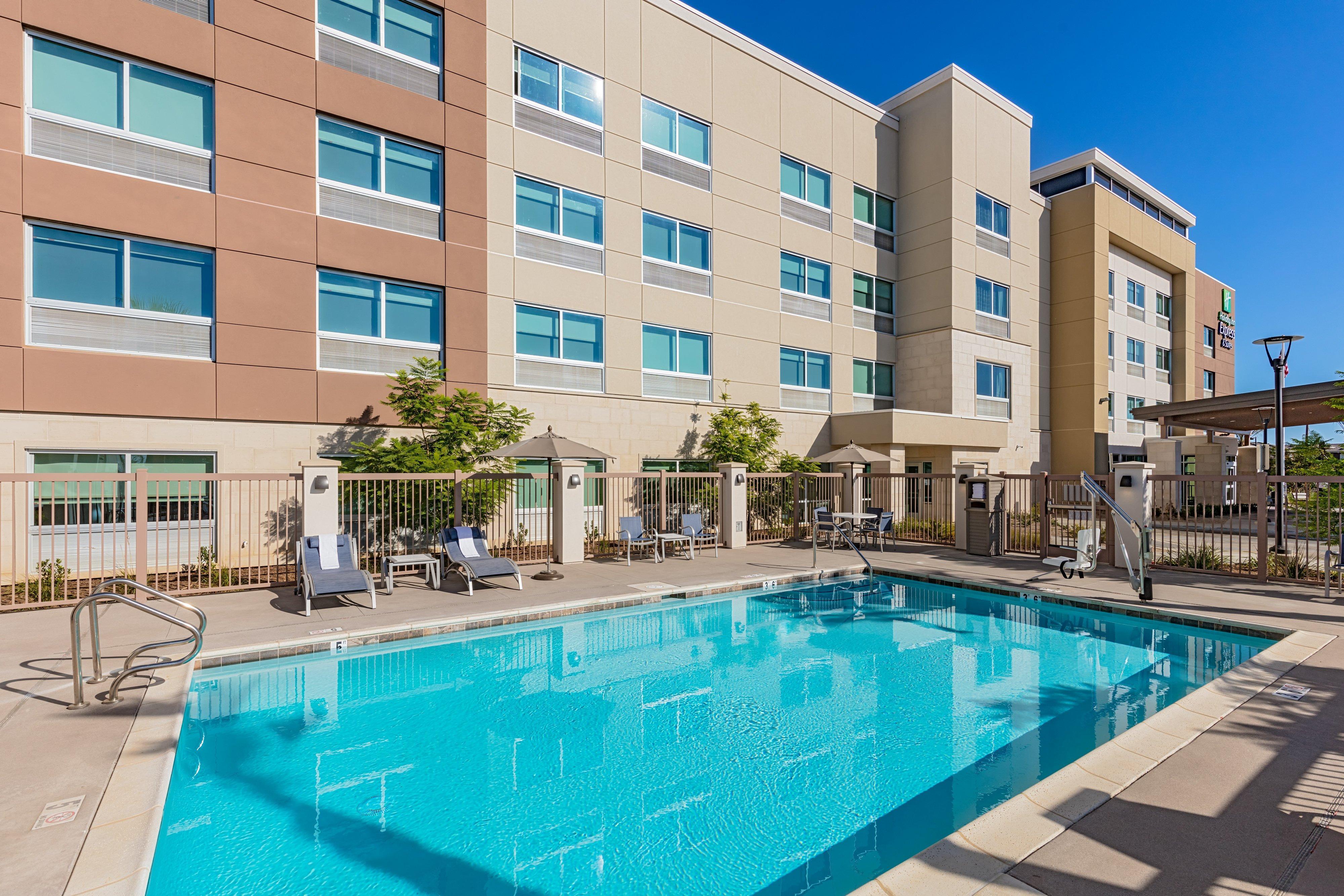 Holiday Inn Express & Suites - Moreno Valley - Riverside By Ihg Екстер'єр фото