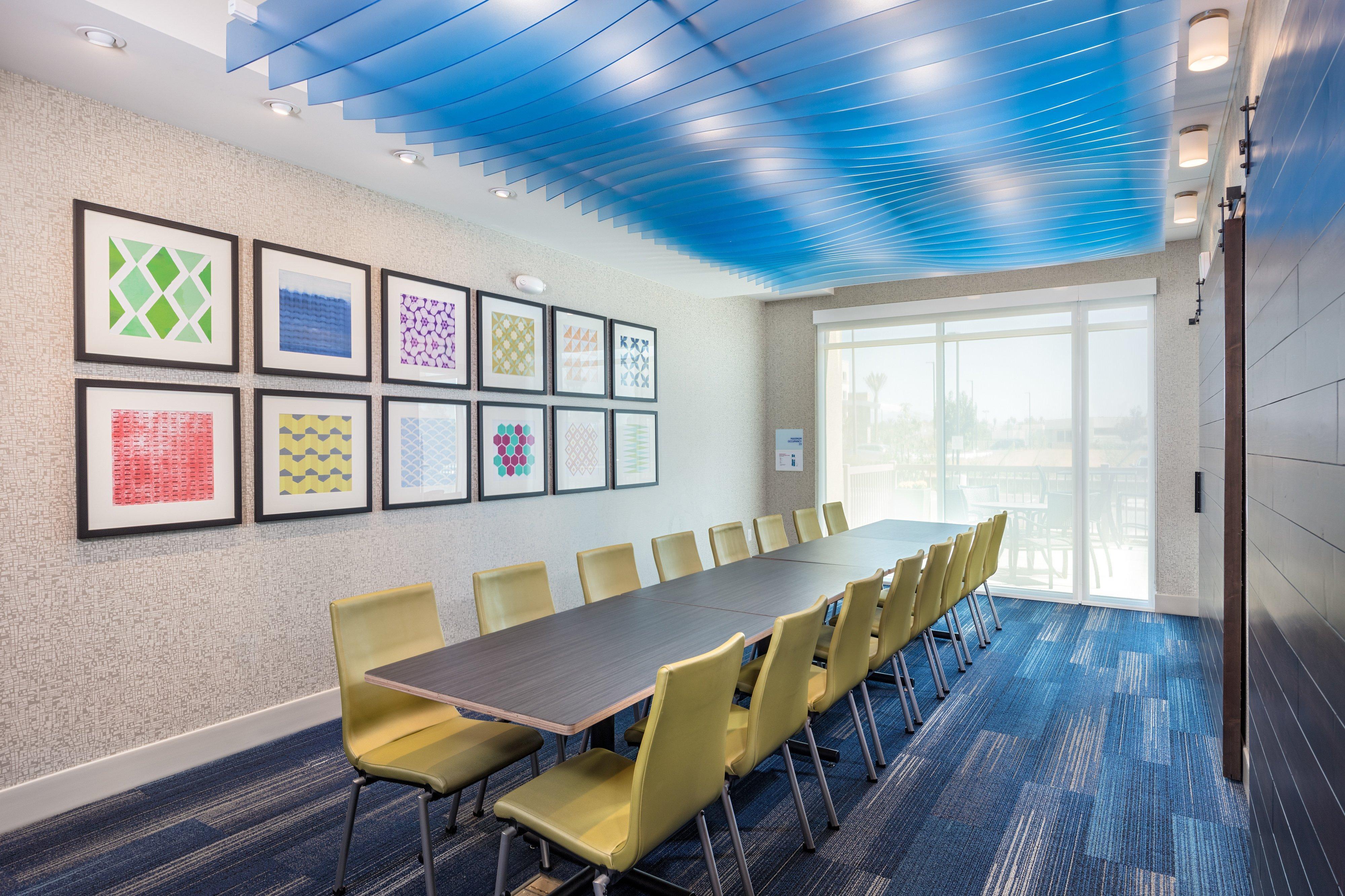 Holiday Inn Express & Suites - Moreno Valley - Riverside By Ihg Екстер'єр фото