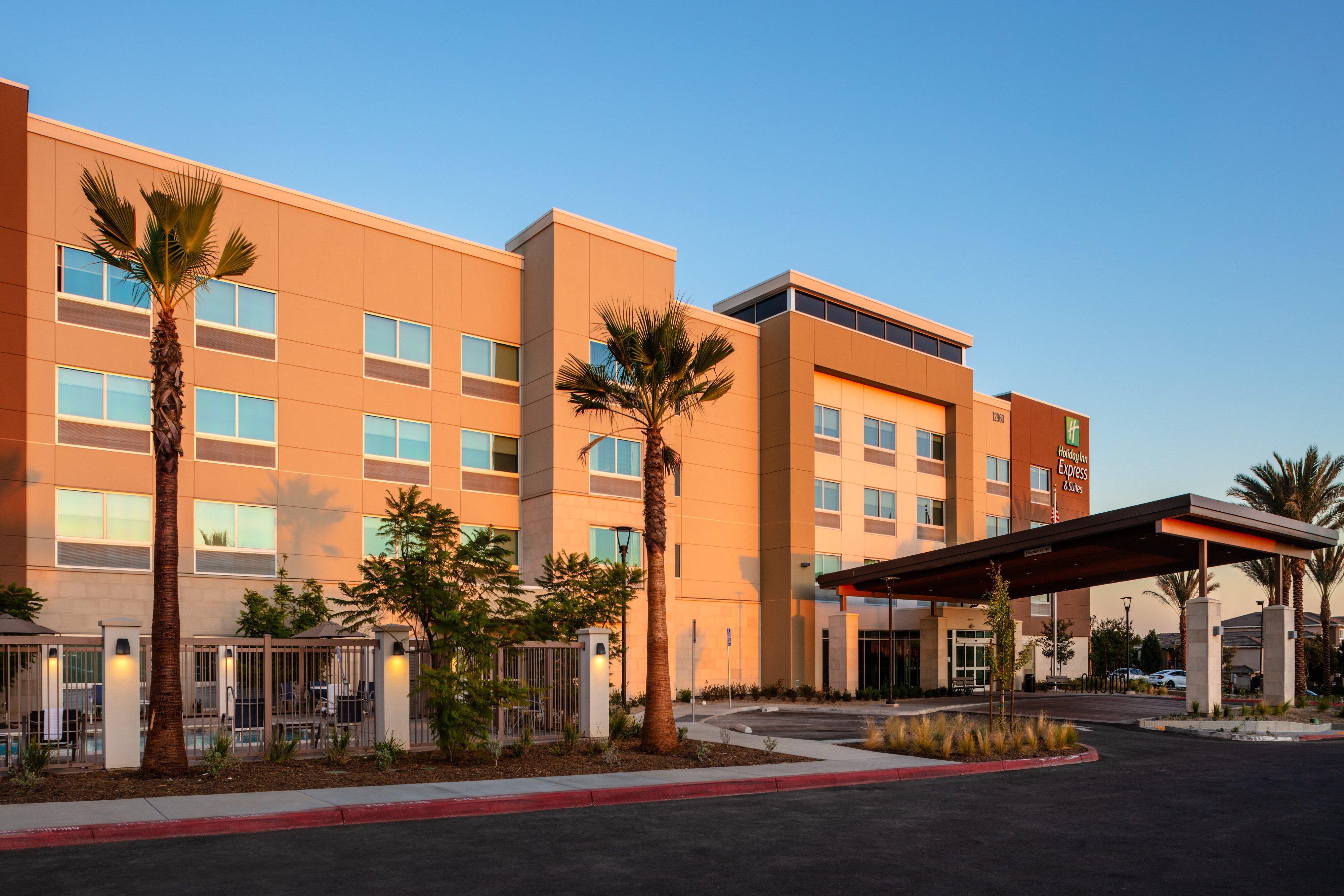 Holiday Inn Express & Suites - Moreno Valley - Riverside By Ihg Екстер'єр фото